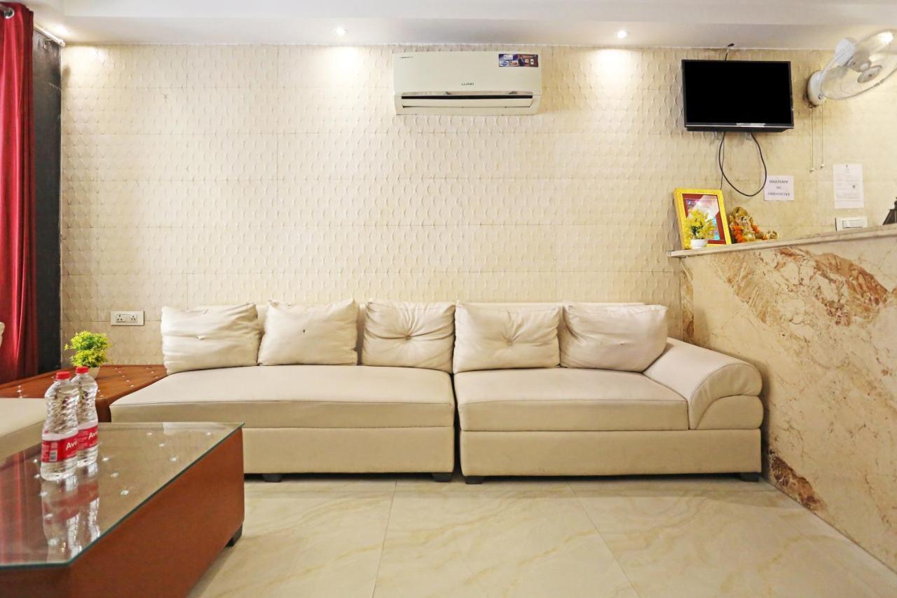 Hotel Iconic Near Delhi Igi International Airport ニューデリー エクステリア 写真