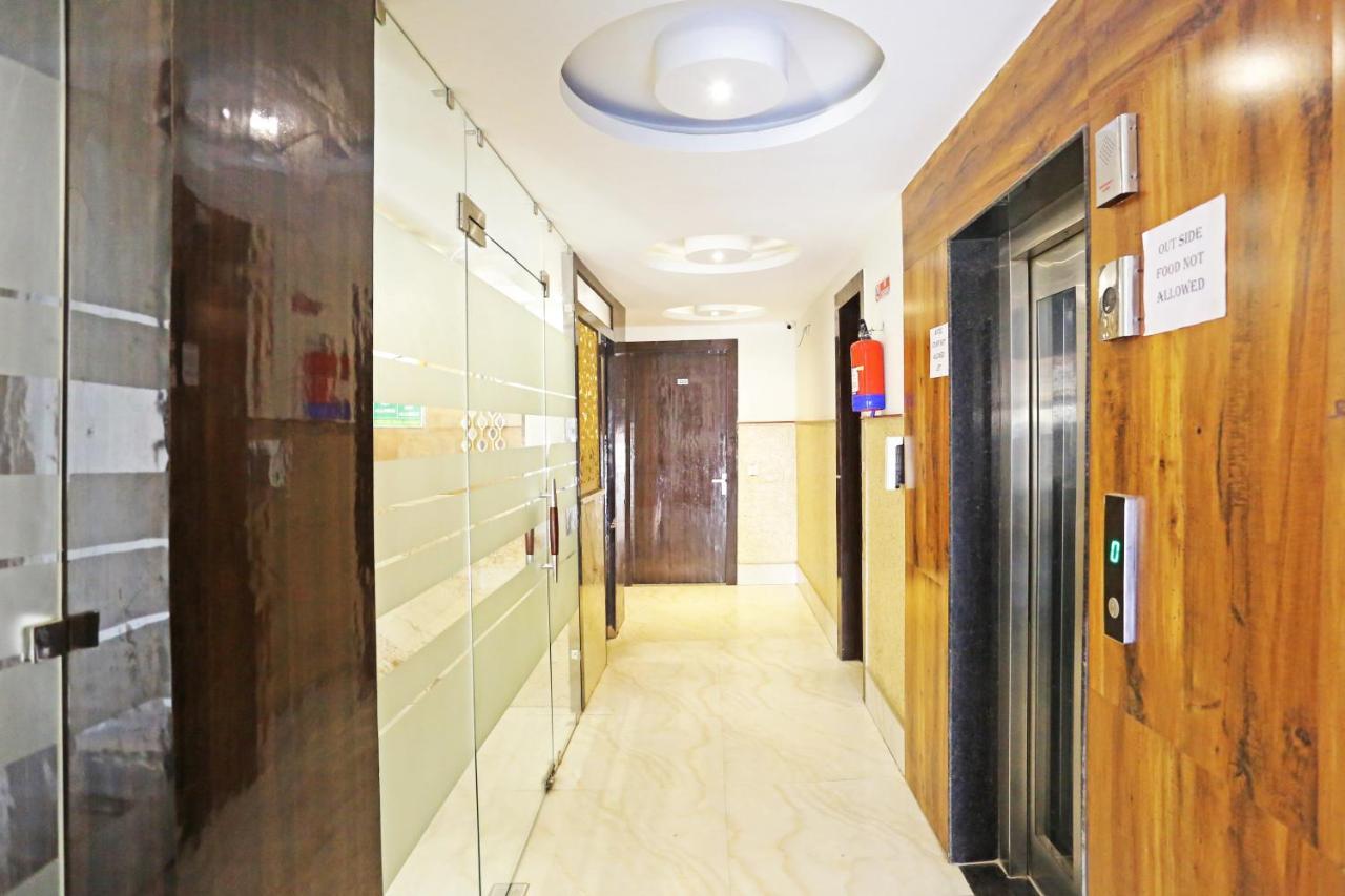 Hotel Iconic Near Delhi Igi International Airport ニューデリー エクステリア 写真